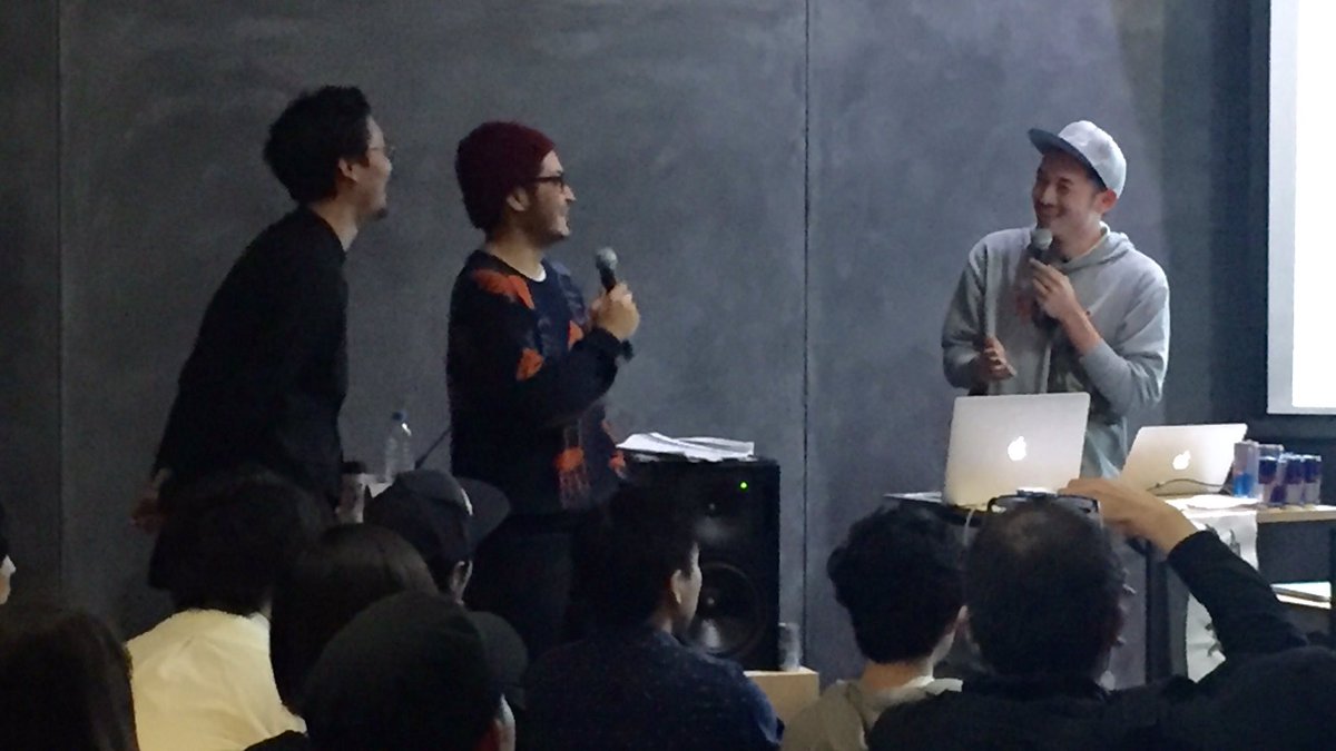 creativecloudjp's tweet photo. Adobe Creative Jam 2組目のゲストスピーカーTYMOTEがそれぞれがチームとしてどうJammin'してるかをワイワイ説明。 #CreativeJam https://t.co/xBG2YKo0wb