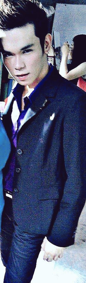 RBBulag's tweet photo. Gorgeous face #Mrpogi2016 https://t.co/tQHt0qL0bj