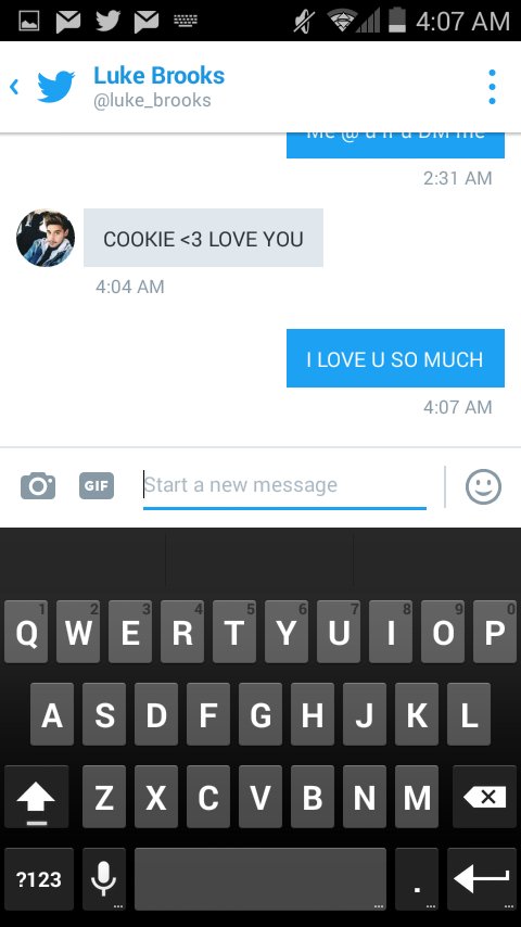 RandomFandumbs's tweet image. I still cry bc Luke is so cute