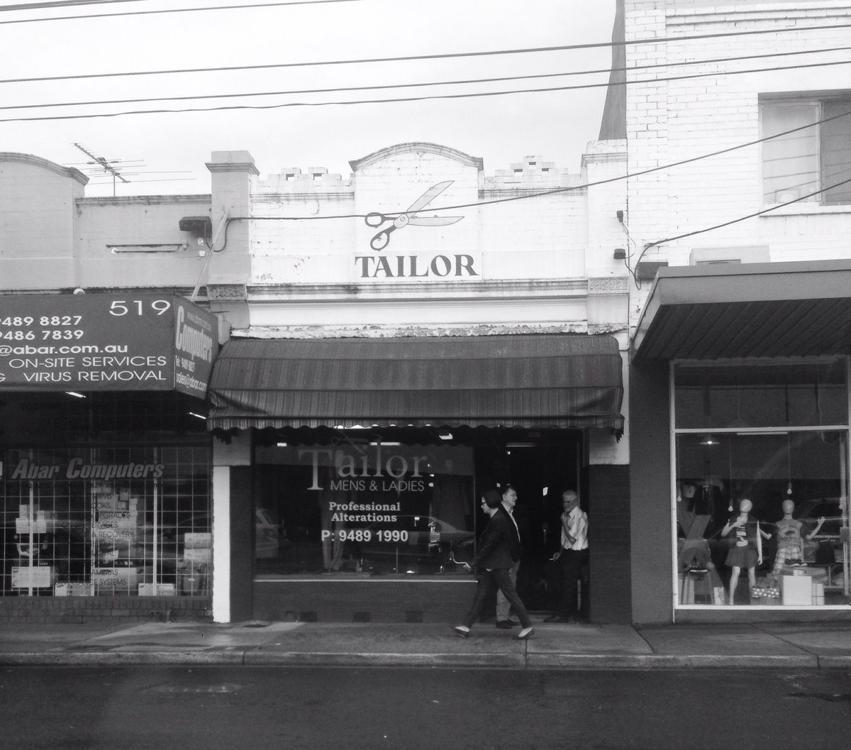 PT_notify's tweet image. RT @hipstergeddon: Tailor. #northcote