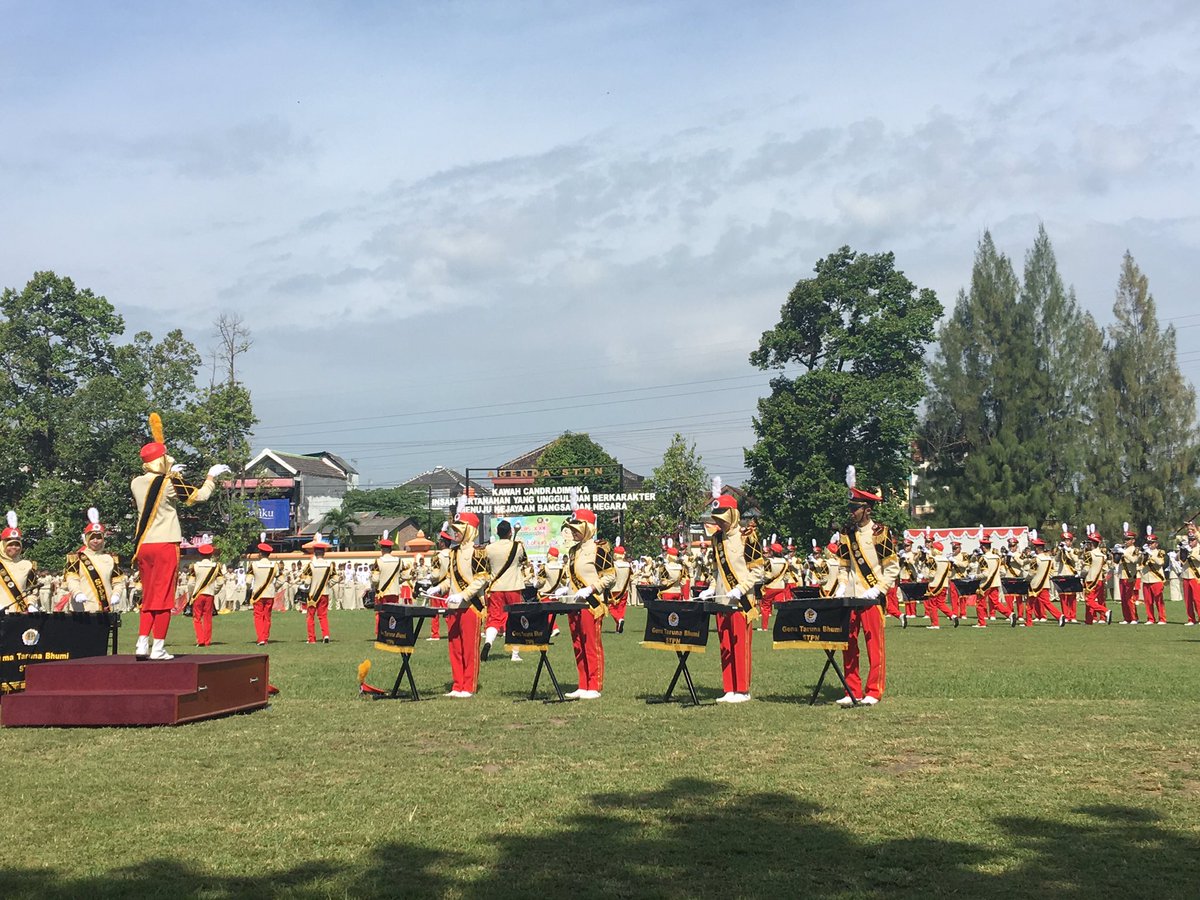 trilulit's tweet photo. Olah seni Gema Taruna Bhumi STPN @atr_bpn https://t.co/KlrafSsiFJ