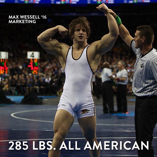 Ver imagem no Twitter Ver imagem no Twitter