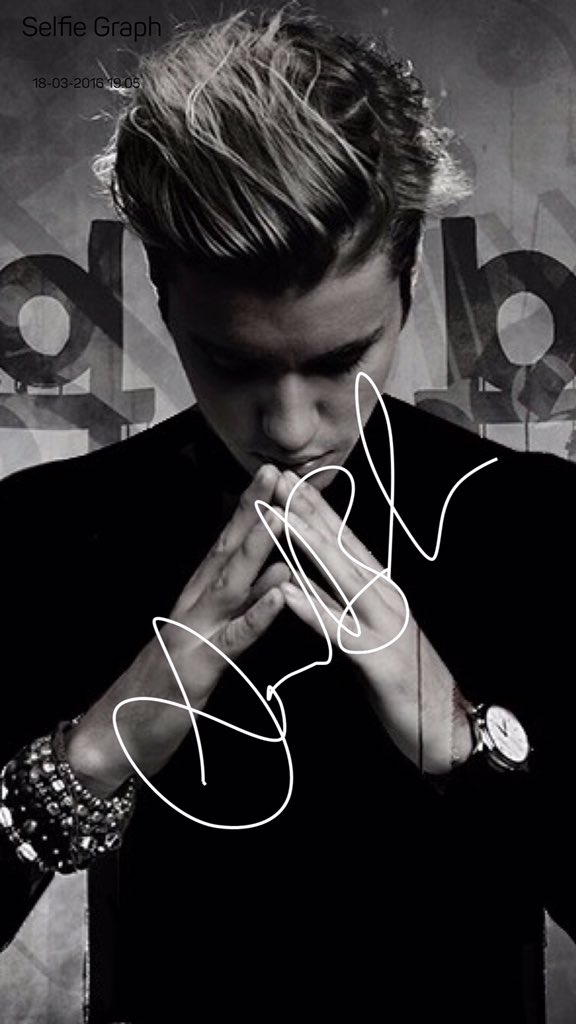 SelfieGraphApp's tweet photo. #WeBelieben' #swag chillin' by the fire while we eatin' fondue #purpose #tour #Justin #Bieber #SelfieGraphApp JBTour https://t.co/w9HvaXuYxE