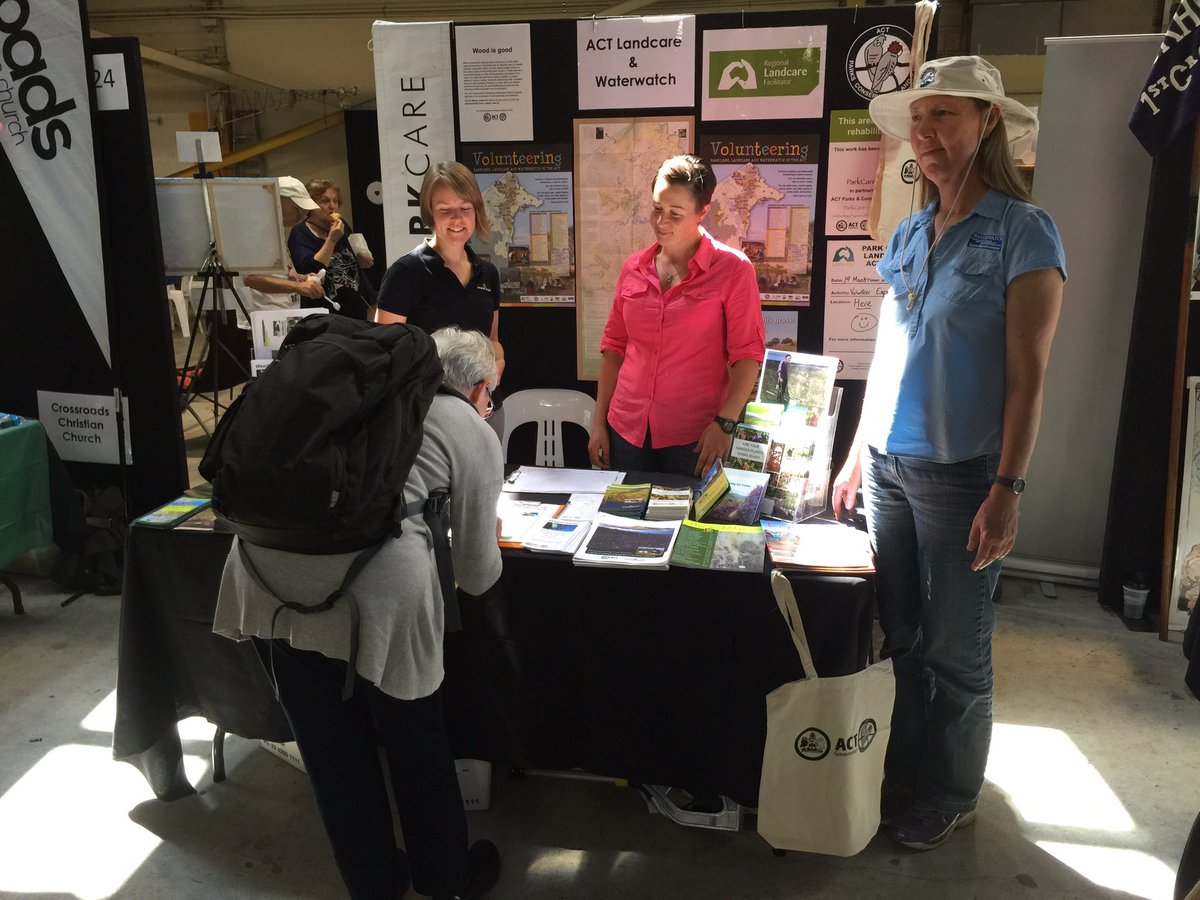 ACTlandwater's tweet photo. Come and see @ACTlandwater @GreeningAust at the ACT #CAPexpo @BusDepotMarkets - here till 4pm! https://t.co/qUojJSplZI