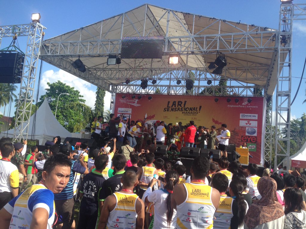 Terima kasih semuanya yang telah berpartisipasi dalam #AirportRunningSeries20152016 #LariSensasional sampai ketemu