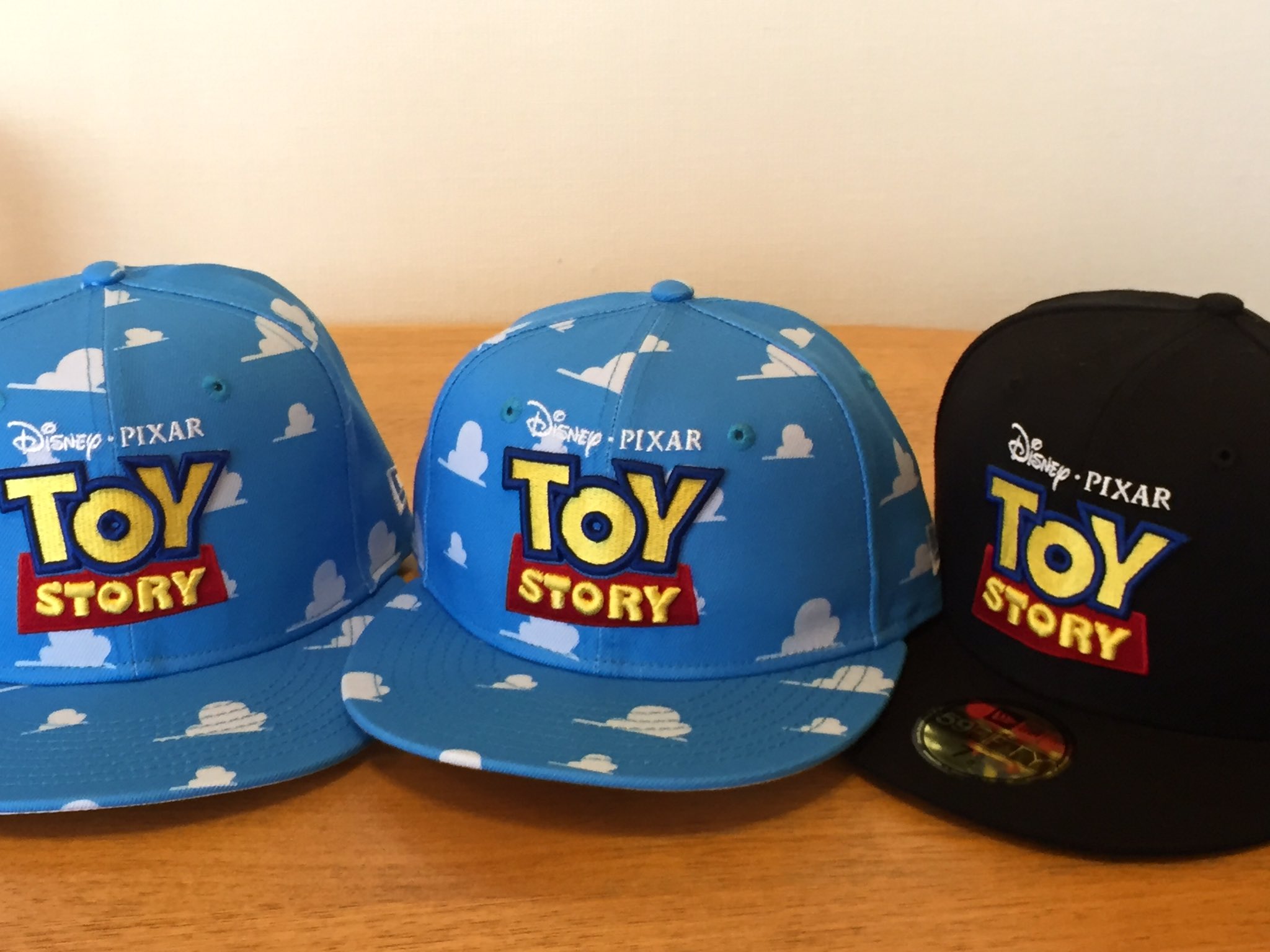 تويتر Toy 101 على تويتر 大人用の雲柄キャップ届いたぁ ﾉ めっちゃイイわ トイストーリー 雲柄 ニューエラ Newera T Co Mmxn91msdl