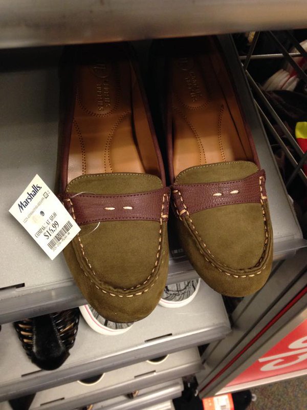 CauseWereGuys's tweet photo. Teenage Mutant Ninja Loafers https://t.co/4GXoSnoRnJ