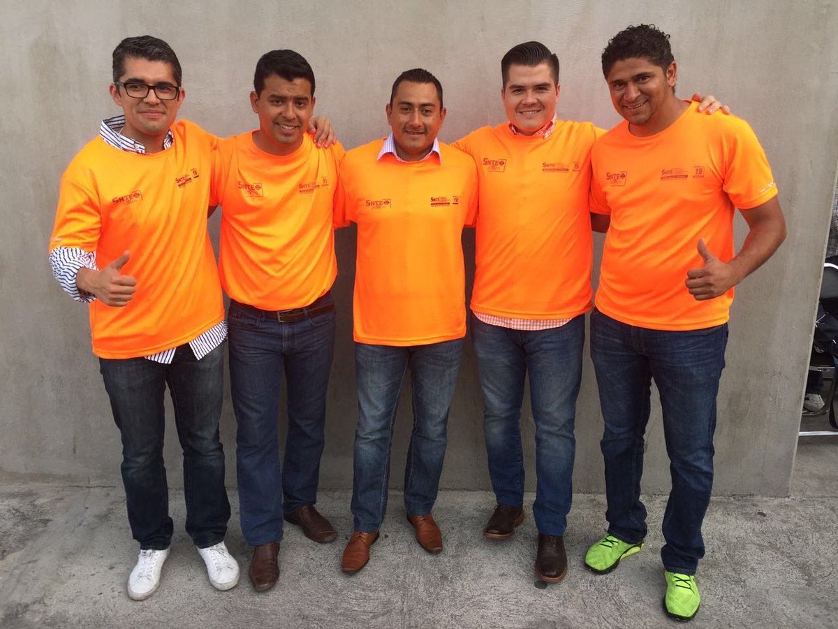 sntejovennac's tweet photo. La unidad de los jóvenes hace más fuerte a nuestro Sindicato
#pueblaSntejoven #sntejovenseccion52 #sntejovenmorelos https://t.co/ml6oJrMrbW