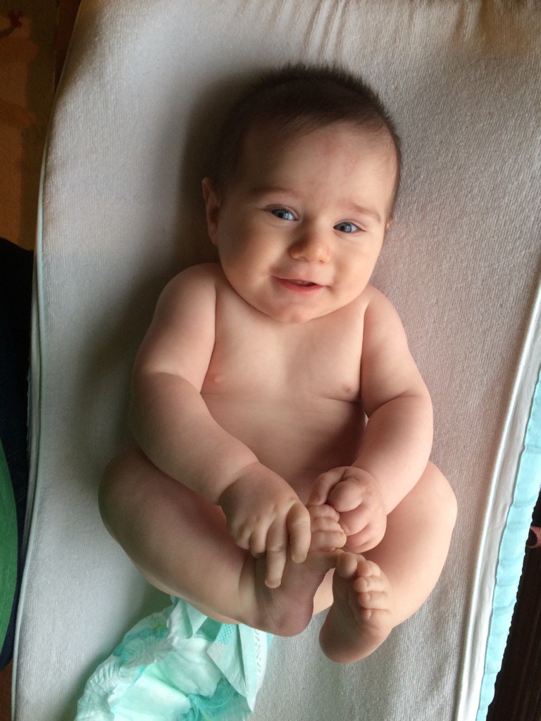 el_Lochto's tweet photo. Cullan has fish tits. https://t.co/DHP74YVaHc
