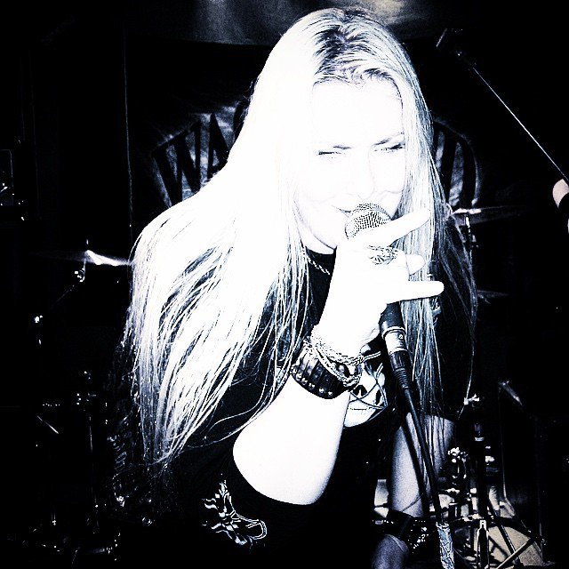 '@wastelandrocks: #heavymetalforever #hornsup #heavymetal #metalmusic #metal #indieartist j.mp/WLR-FAN '