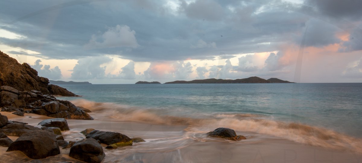 Morning sunrise pic of #LittleDixBay by the spa. Beautiful resort! #VirginGorda More pics: bit.ly/1ZbMkzm