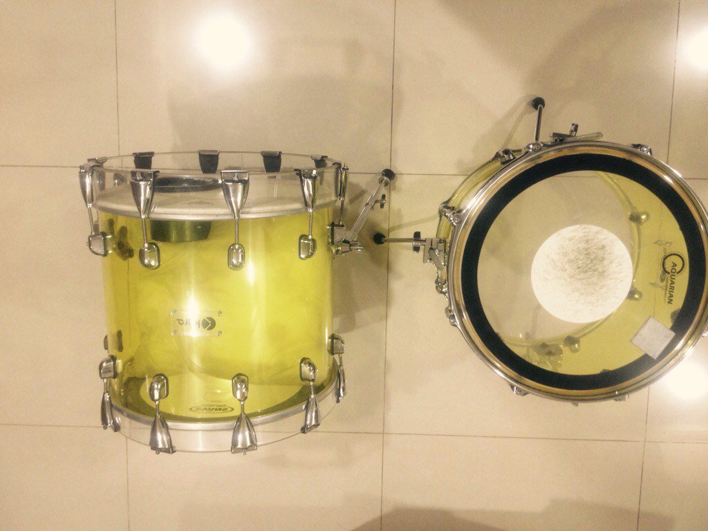 Fs: kyre drums 16" kick &amp; floor 14 acrylic kuning mulusss.. 08111923541 <a href="/DrumBagus/">@DrumBagus</a> <a href="/drumseller/">DrumSeller</a> <a href="/drum_market/">drummarketindonesia</a>