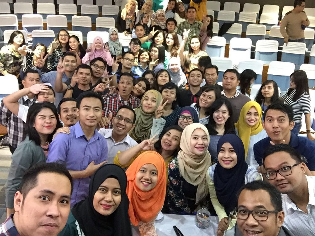 #MarketingOperationForum
#ProudofAXAMandiri
#ProudofAXA #AXA #KARENAANDABERARTI
<a href="/AXA_Mandiri/">AXA Mandiri</a> <a href="/AXAIndonesia/">AXA Indonesia</a> <a href="/AXA/">AXA</a>