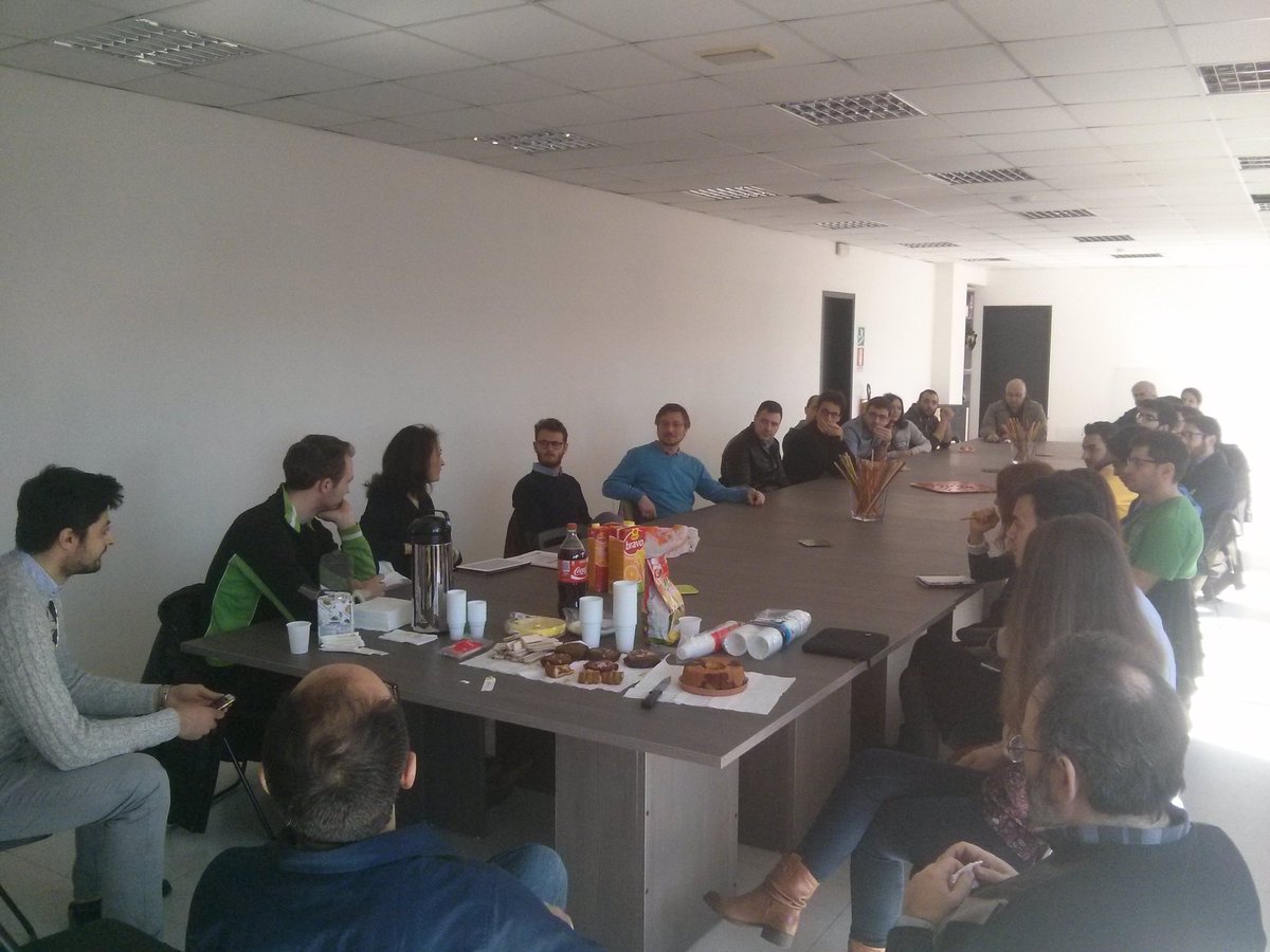 ActivatorsPV's tweet image. Inizia il giro dell&apos; #activators breakfast presso la sede di #compvter