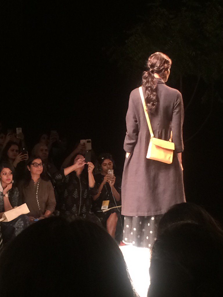 mytrendin's tweet photo. Our #AW16 sartorial goals look like this! @rinasingh09 #AIFWAW16 #IndiaModern @TheFDCI @AmazonFashionIn https://t.co/hcXMe8hQON