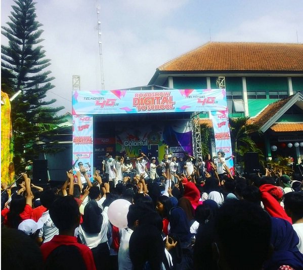 ruameeee bangetttt yaaa <a href="/we_aremania/">wearemania</a> <a href="/ELFARAFM/">98.6 ELFARA FM Malang</a> <a href="/infomalangraya/">Info Malang Raya</a>