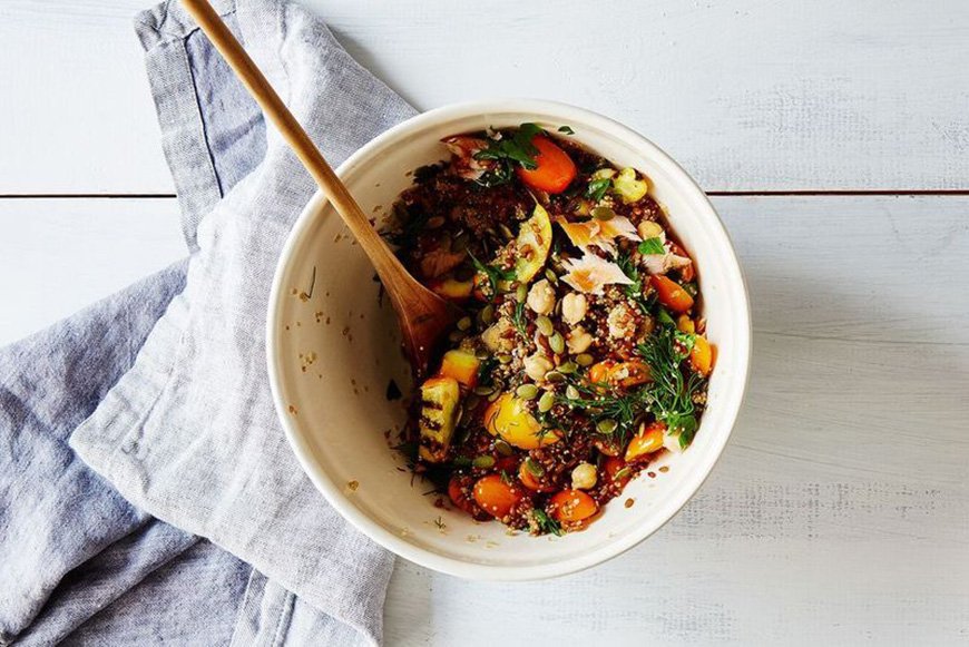 Thinking about trying being a vegetarian? Might we suggest these 7-day starter meals: onself.co/9PA1T32