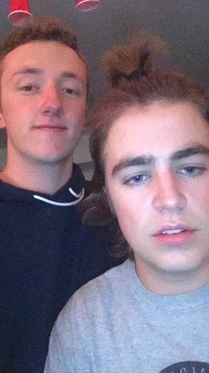 RainingmcMEN's tweet image. Flash flood warning #manbun #bigt #mikemac