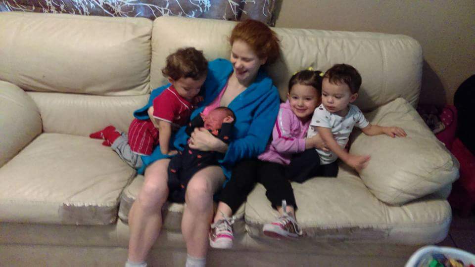 Jessica Roboredo and her four children.