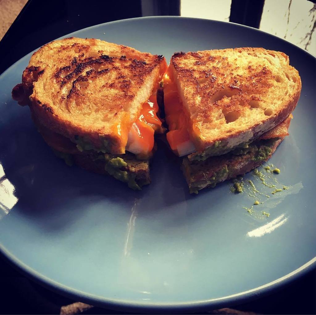 djrugby's tweet photo. Can't beat a bacon, egg and avocado sandwich from #mudtooting https://t.co/MlZd5ea4PV https://t.co/BNnmjhcpw5