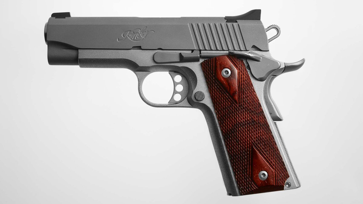 FT's tweet photo. America's gun problem: novelist Richard Ford owns firearms but wants them banned (free) https://t.co/FUJm8i4Zyb https://t.co/4tqBTlbgNZ