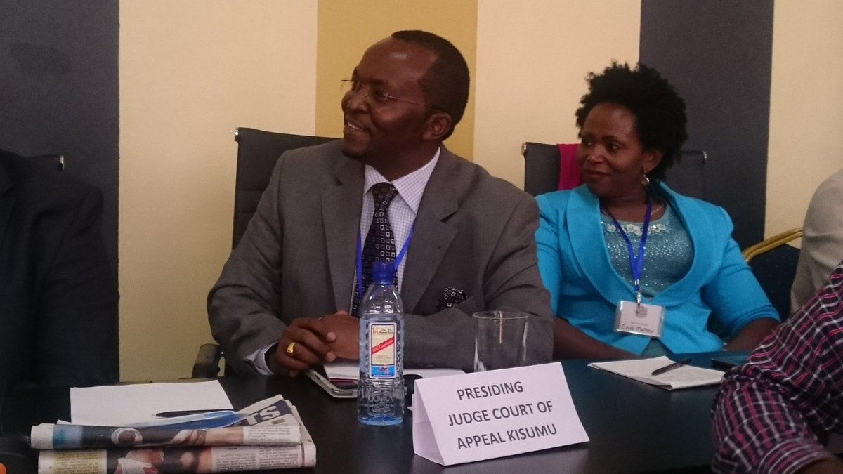 Abraham Ochieng On Twitter Justice Daniel Musinga Idlo Kenya Country Director Enidmuthoni1 The Vic Hotel Kisumu Justiceforlakevictoria Https T Co 7frb7dknnj