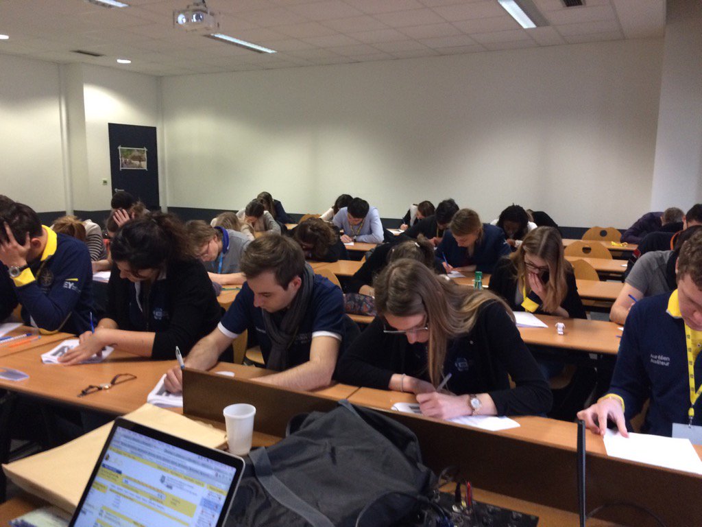 AudeJulliard's tweet photo. Bon courage aux junior-entrepreneurs qui passent le test auditeur-conseil #CRPEst2016 @cnje @Europe_Etudes https://t.co/ZHH5UqMFxp