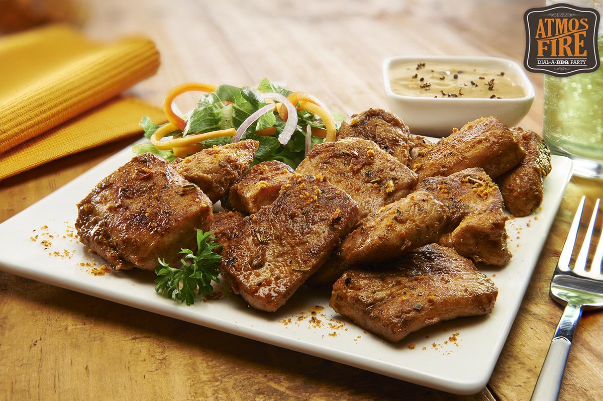 GetAtmosfire's tweet photo. #JerkCaribbeanChicken with 1) Beer 2) Whiskey 3) IndiaVSPakistan ?
We choose number 3! And maybe 1! What about you? https://t.co/3TnRFgN0nk