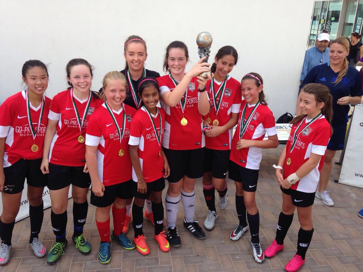 Jenni_Football's tweet photo. U14s well deserved winners of the league- undefeated! So proud of all the girls! ⚽️🎉😃 @GoProSport https://t.co/5fJPmr6FCm