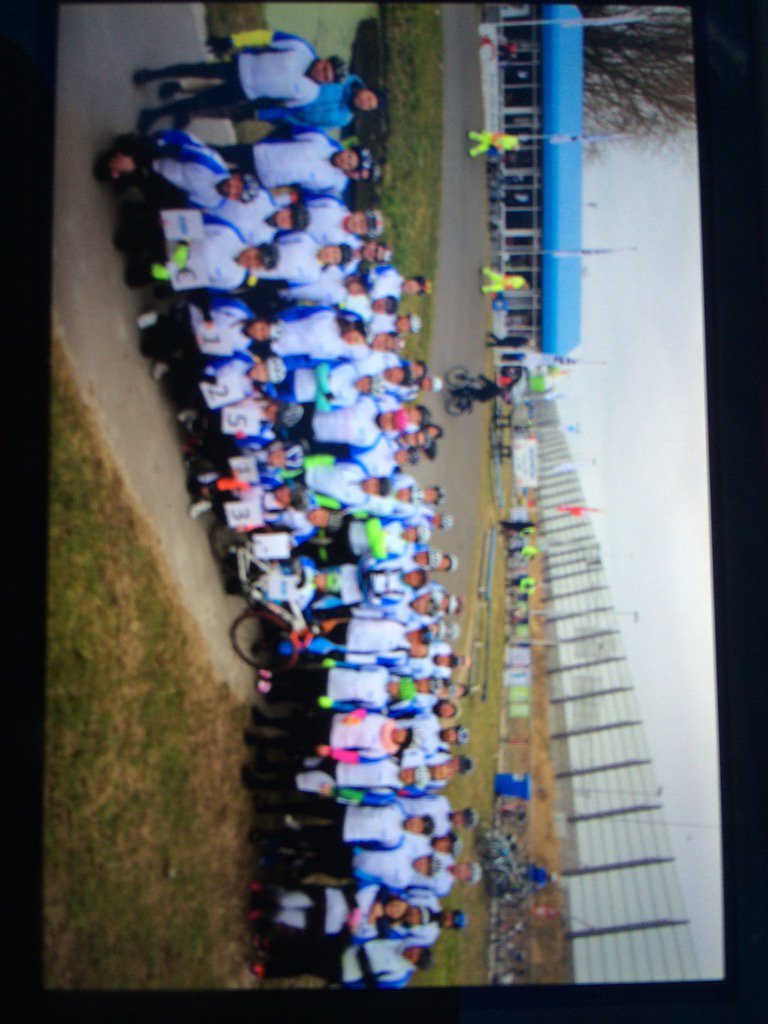 PhilipvLookeren's tweet photo. Wat een mooie opbrengst, 12500 voor #typegeen bij #joopzoetemelkclassic. #jdrfnl https://t.co/2KVkFx4jwk