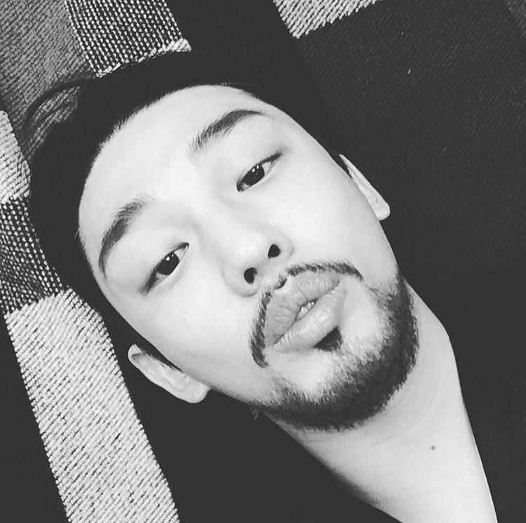 수니 심장박살.....(기절)
#유아인 #홍식아 #싸라하