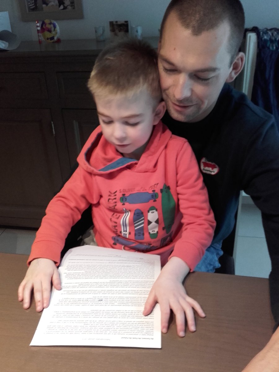 delphinemoeyaer's tweet photo. Nalezen #varkenspraatje voor #drietand van komende vrijdag. @ABSvzwNATIONAAL @vergotebart Opvolging verzekert. ☺☺ https://t.co/7wneACSy46