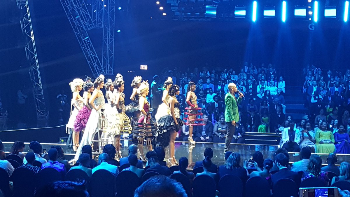 SesaneMabuza's tweet photo. The crowning of Miss SA is underway at Carnival City. Catch it live on @Mzansimagic @_mpnews
#CellCMissSA https://t.co/8T1HDXbTBz