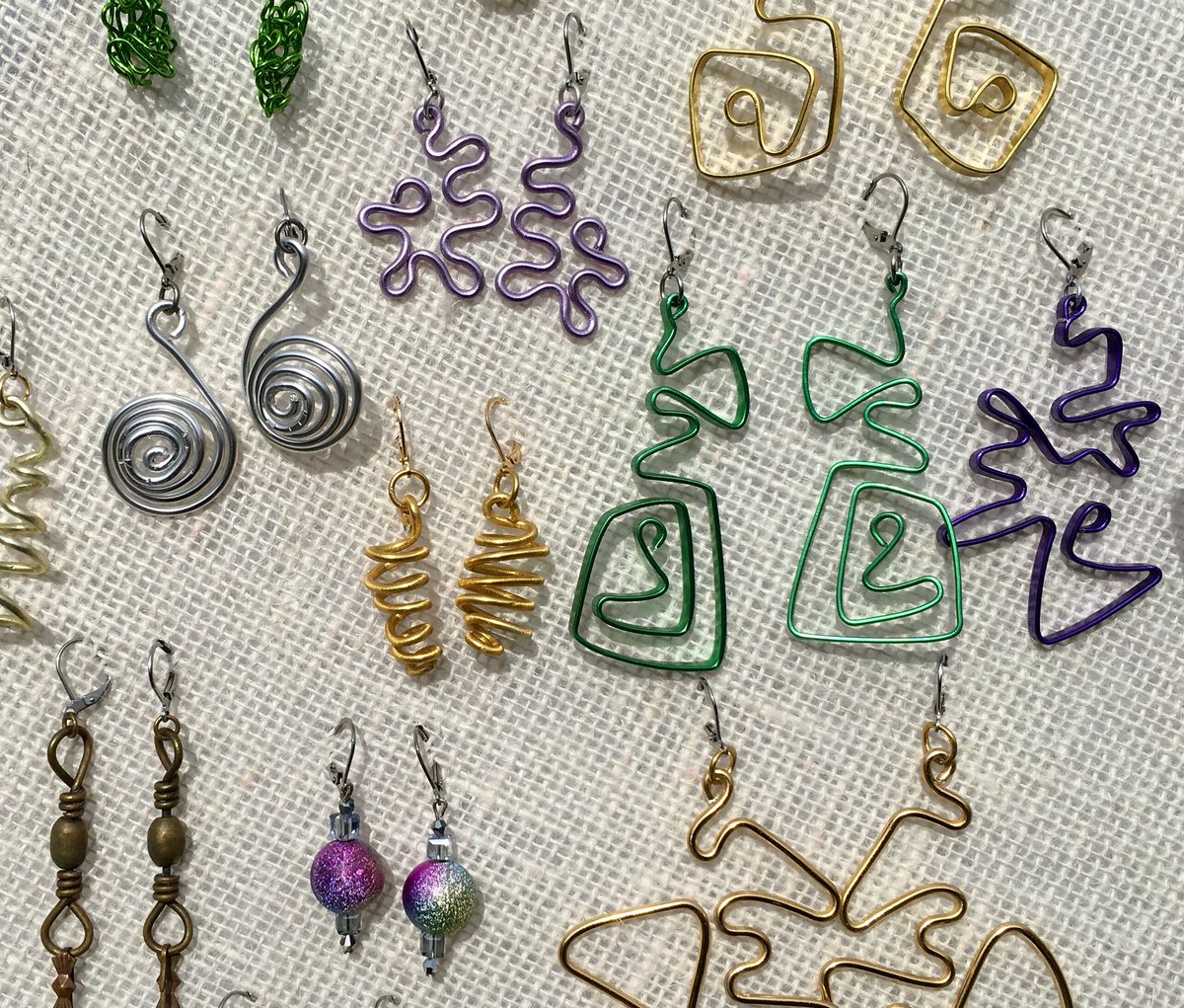 playfulevent's tweet photo. Get your #Carnival on! Sat. #parkslope #metroflea #ps321flea #playfulevent #earrings $25 https://t.co/VgAo7bjO6r https://t.co/KhvsaAuMzR