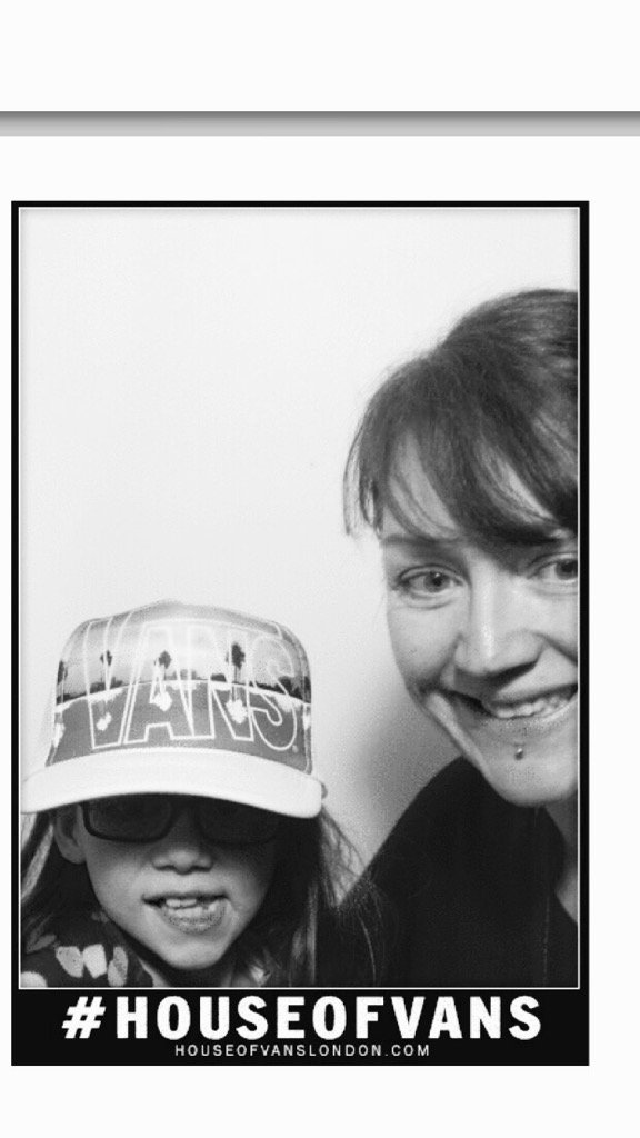 tiredpixies's tweet photo. Photo booth fun @HouseOfVansLDN #50yearsofVans https://t.co/LuCfSwdyhj