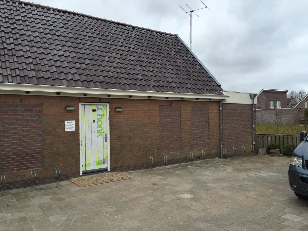 Vandaag de goot van <a href="/honkdamwald/">Honk Damwâld</a> vervangen. Met Fokke vd Veen, <a href="/dijkvanwillemm/">Willem van Dijk</a> <a href="/arjanleegstra/">Arjan</a> <a href="/Tjeerd1977/">Tjeerd Rintjema</a>