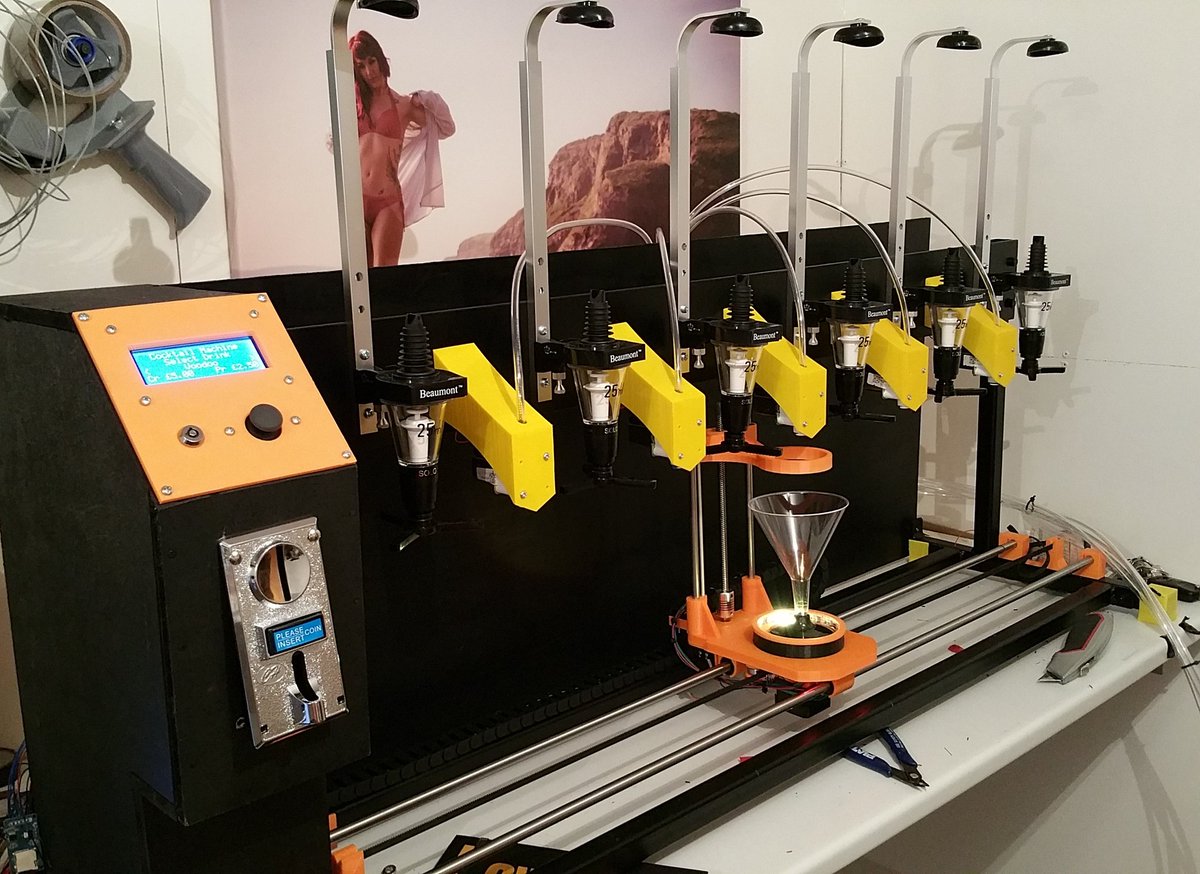jpctrl's tweet photo. Cocktail Machine! 3dPrinted Engineering @MakerShed @3DHubs https://t.co/5awZ2e9zVY