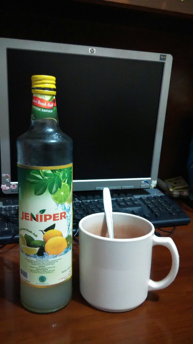 tomikalaza's tweet photo. Seharian pengennya minum ini terus... Sirop jeniper | https://t.co/xnXY65V1PJ