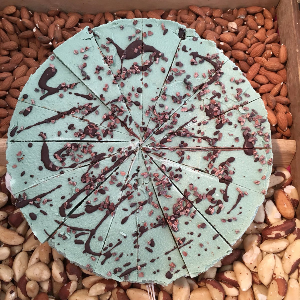 NutShed_'s tweet photo. Mint Cacao Mud Pie Cashew Cheesecake is happening in the Milk Market rn 👊🏼 #milkmarket #nutshed https://t.co/9v3e37zuHa