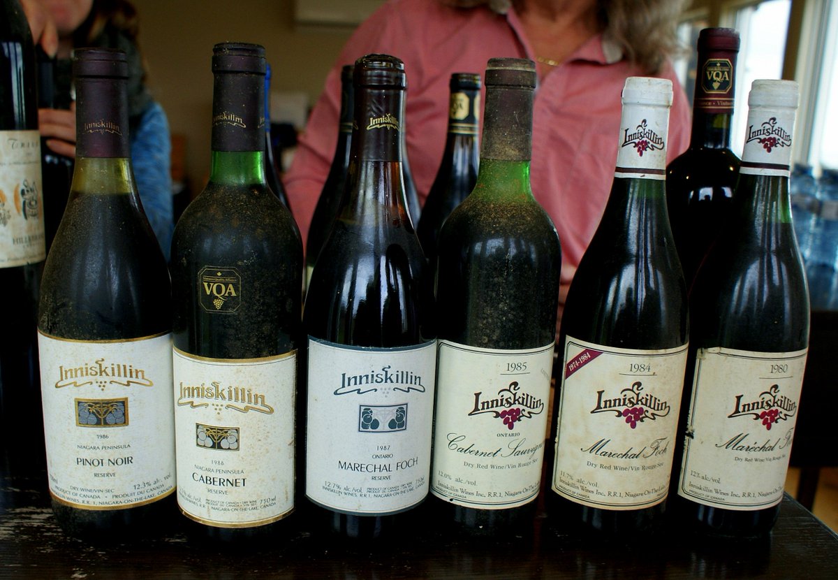 foodwineniagara's tweet photo. A few awesome reds from last night #oldniagara tasting. Thanks @rickwine https://t.co/MfbfNQ23RR