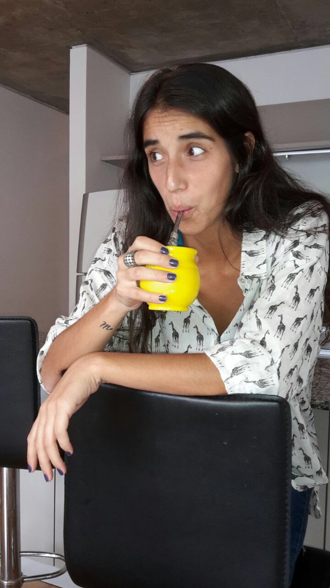 nickyvarela's tweet photo. En @buppit estan Dispuestas a "argentinizar a la yankee". #PrimerMate https://t.co/i0ltSwLSFM