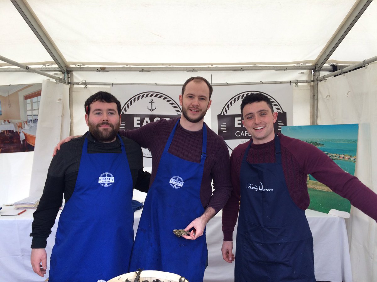 Kelly93Michael's tweet photo. Great day ahead #DublinBayPrawnFest #Oysters  @KellyOysters @KingSitric https://t.co/nftDP5iwiy