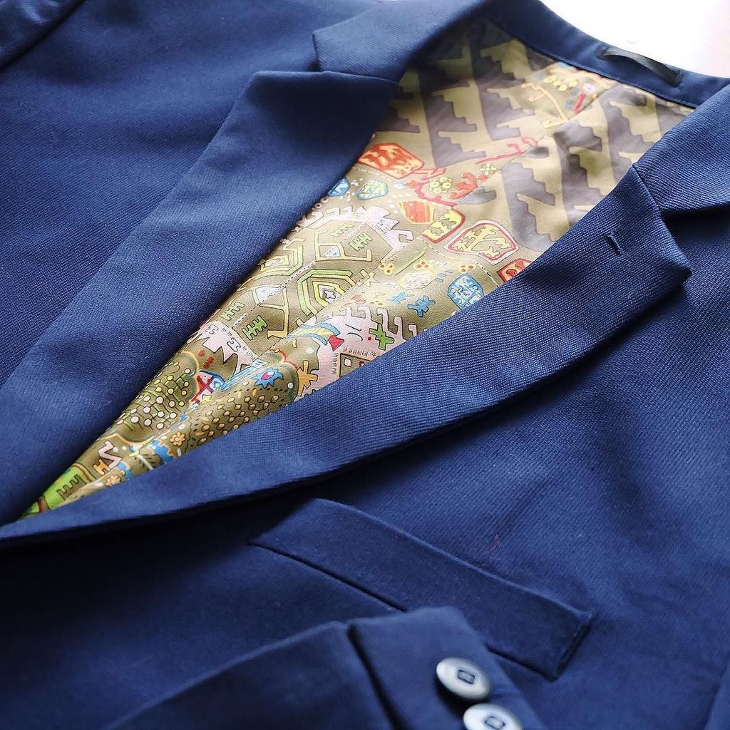 clino_ch's tweet photo. Pattern silk lining #satyagrahaofficial #dapper #gentlemen #menswear #mensfashion #tailore… https://t.co/hzrLopCy1t https://t.co/n9T3OB268n