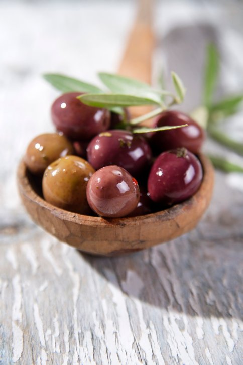 worldwidegreeks's tweet photo. Different Types of Greek Olives https://t.co/61Fe4KMFyC https://t.co/NCSVXHo2Jm