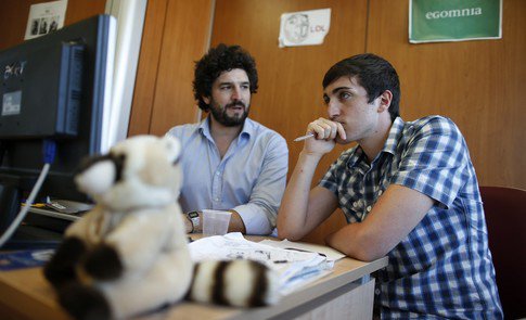 wef's tweet photo. The surprising secrets to building high-performance teams https://t.co/rgJObfqXVV #leadership https://t.co/DNGxHbxB8x