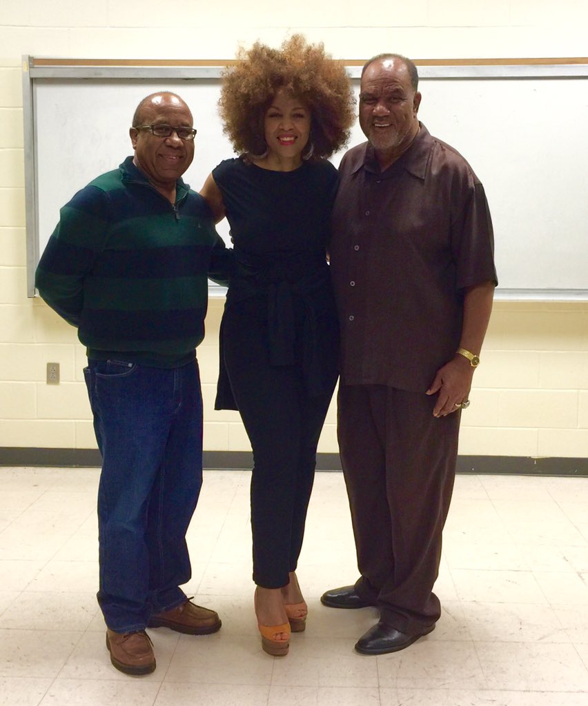 BrandiMitchell6's tweet photo. Pre-Screening my doc down at my alma mater @FAMU_1887 with @JoeBullard and @lindseysarjeant #pointanddrivemovie https://t.co/x63T2Dq3EB