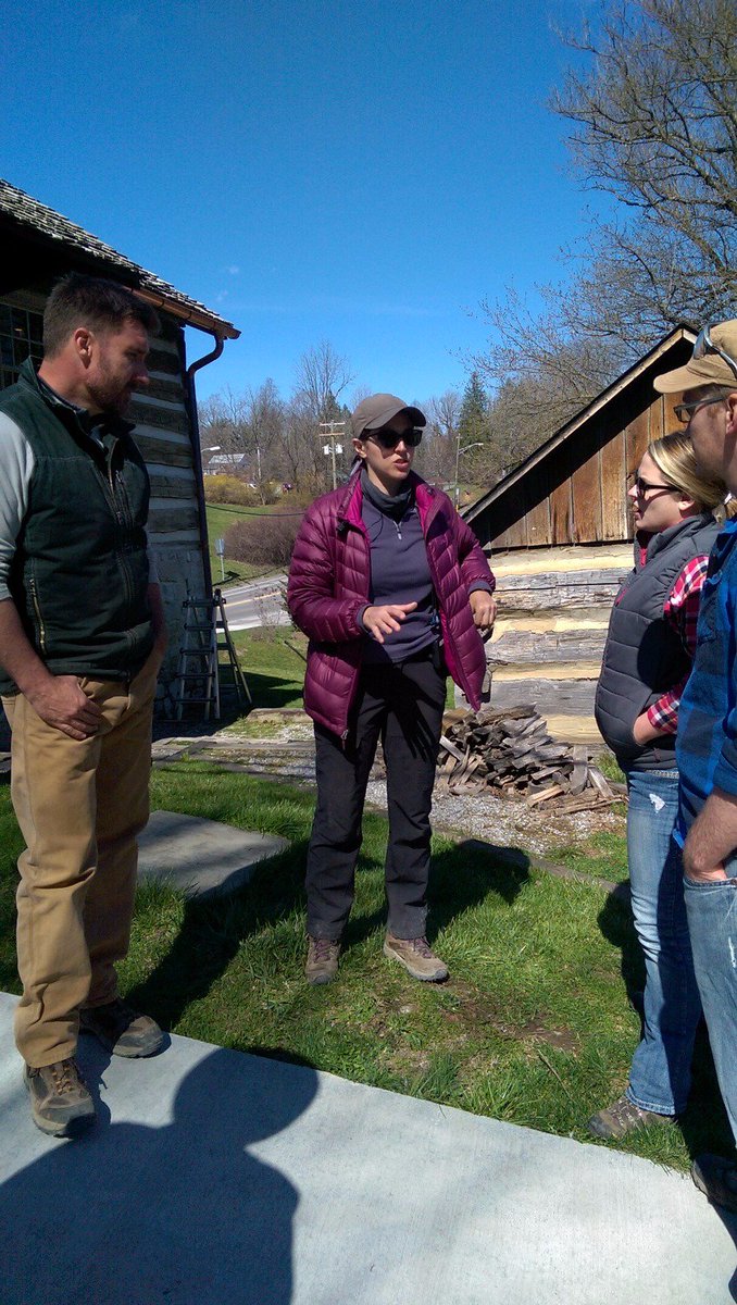 HistoricTimbers's tweet photo. @HistoricTimbers made some new friends - Shawn, Kristen, Katie @BarnwoodTV, and @MarkBowe talking wood at Barracks. https://t.co/NVOVdXavVA