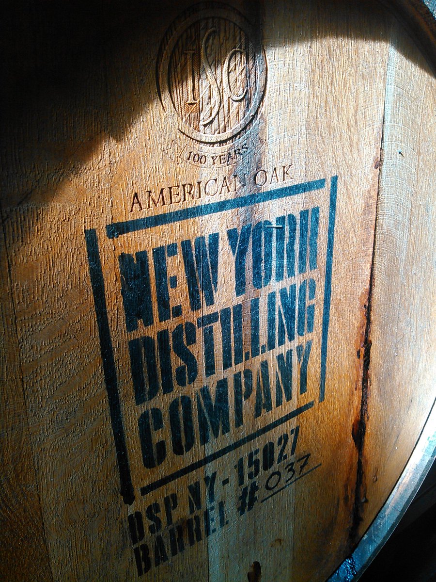 Happy Saturday #UES #NYC! We'll be <a href="/EastsideCellars/">EastsideCellars</a> 5:30-7:30 to pour our #madeinNY #gin #MisterKatzs #rockandrye!