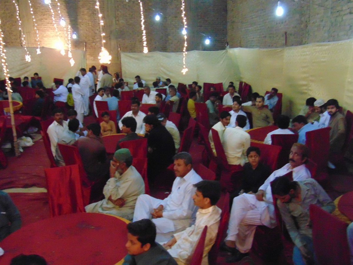 PppJiyala's tweet photo. @MakhdoomFZaman attended weddingCeremony of RabnawazBabbar in Hyderabad
#MakhdoomOfHala #WithPpl #PostElections
1/2 https://t.co/ckIvRdabr0