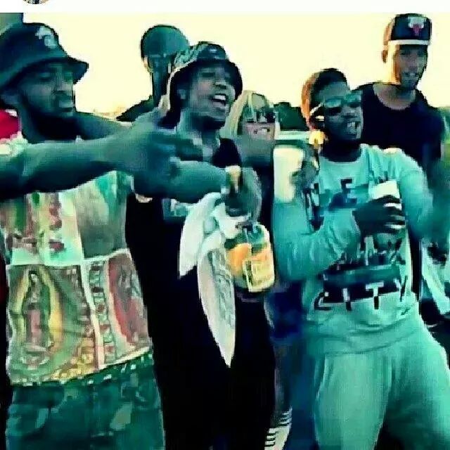 1305_Music's tweet photo. https://t.co/LzmWtxUZBw #SOUTHBRONX #SAVEDBYTHETRILL #TAYLORMAYDENTERTAINMENT #ALWAYSBRINGIN 🔥 🔥 🔥 🔥 🔥 https://t.co/WbM1kHjWTn